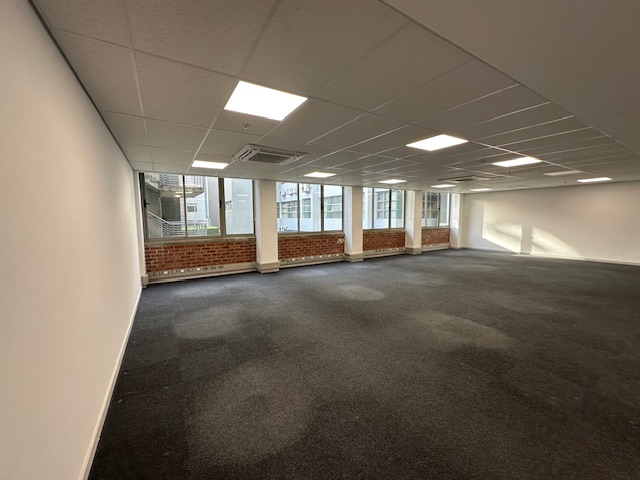 To Let commercial Property for Rent in Woodstock Western Cape